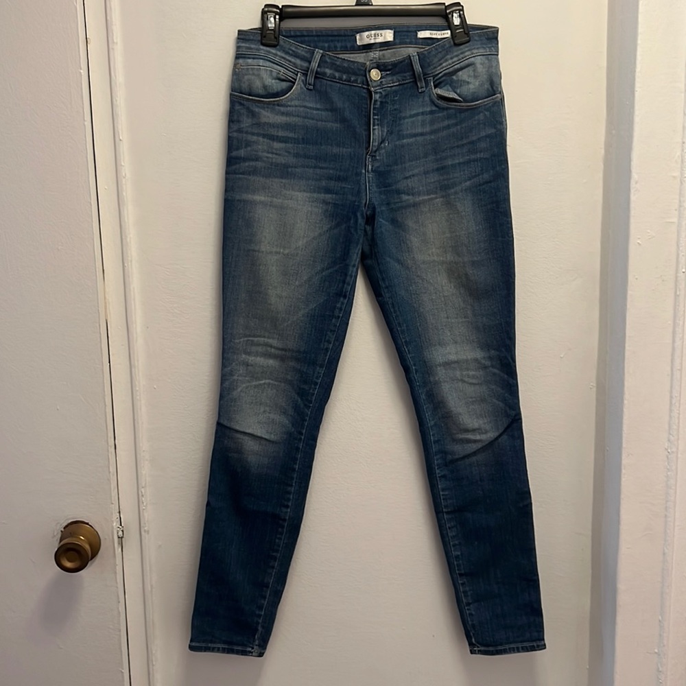 Guess Mid-Rise Curve Jeans (29)